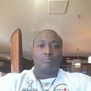 Meet your Posher, Lyle